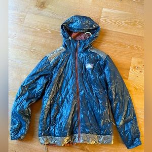 Flylow lightweight puffy jacket
